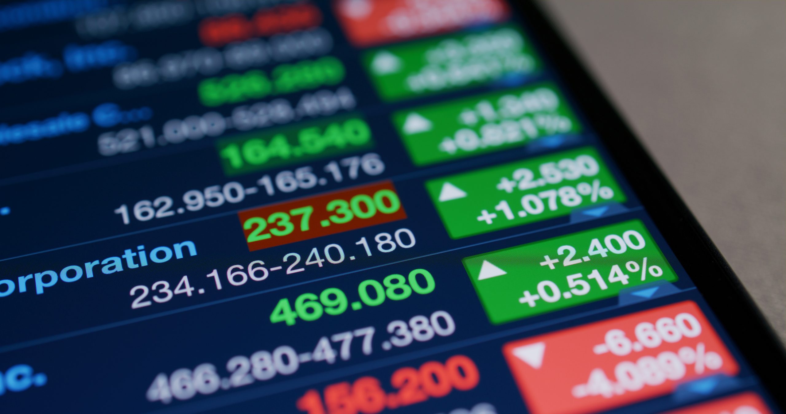 Understanding the Difference Between Stocks and Bonds